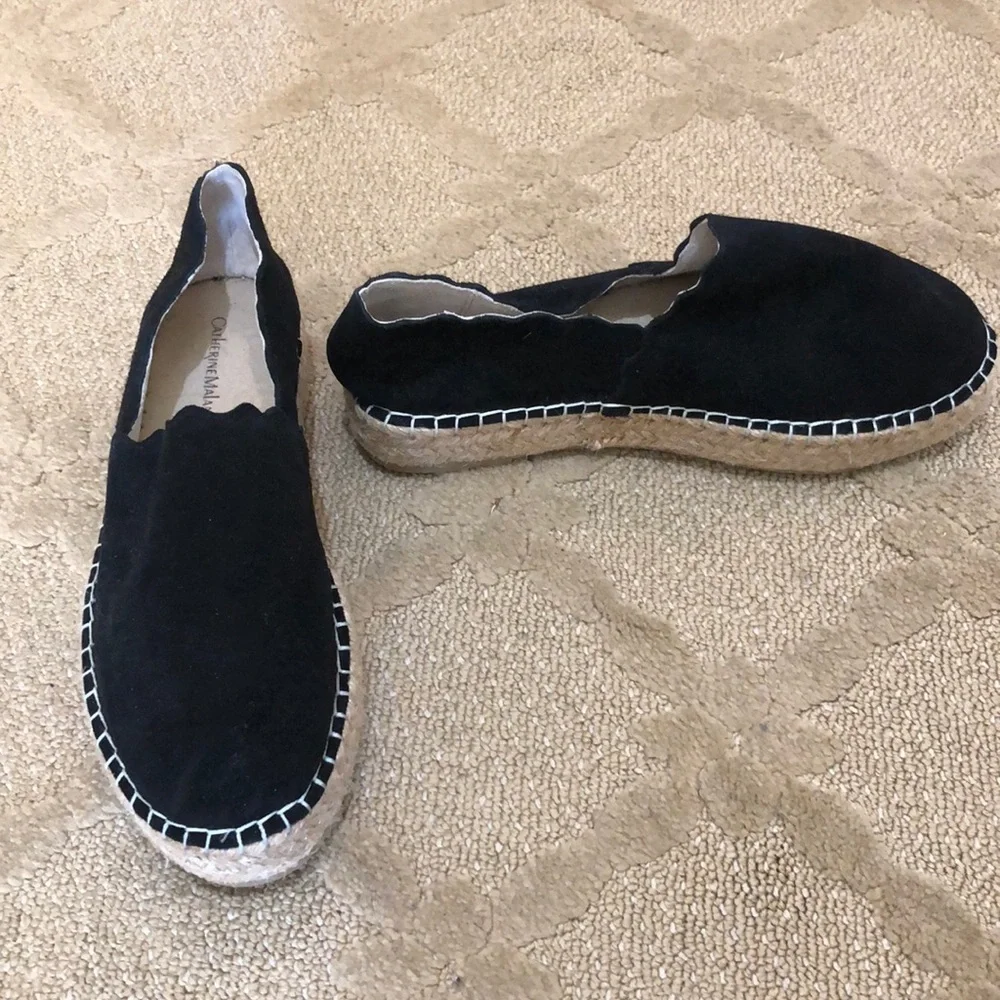 Catherine Malandrino black scalloped espadrilles